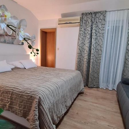 Sobe/Rooms Riva Zadar Exterior foto