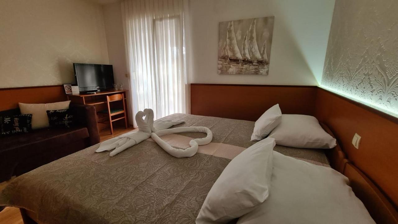 Sobe/Rooms Riva Zadar Exterior foto